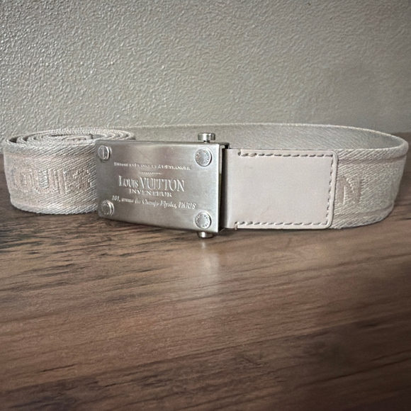 Louis Vuitton Canvas Belt with Silver Buckle 90/36 - Picture 1 of 8